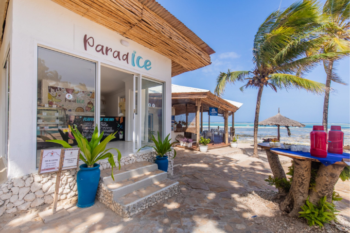 Karafuu Beach Resort Restaurants