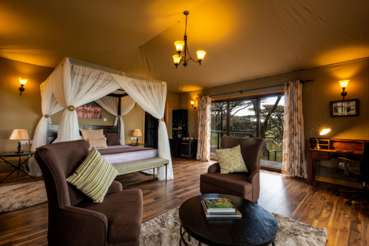 Lions Paw camp rooms